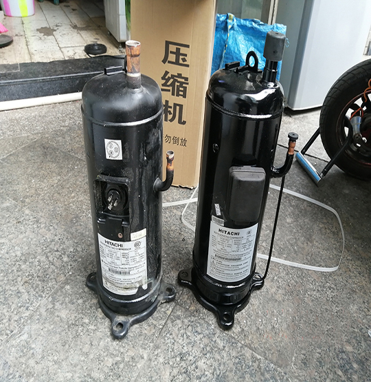 穆棱中央空调压缩机的更换维修